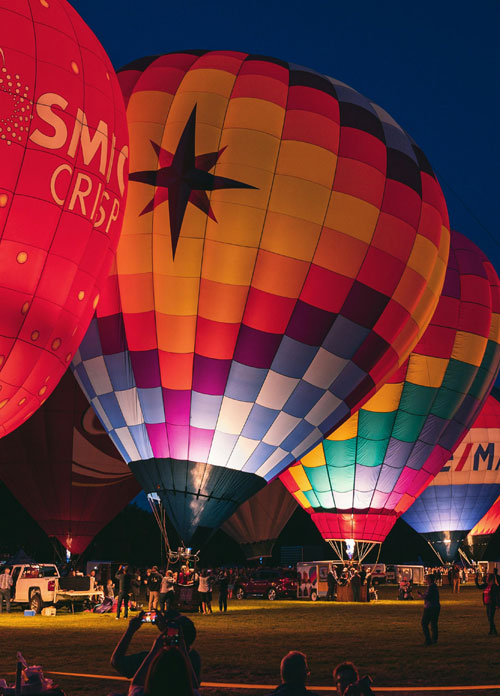 4. FESTEJO AÉREO